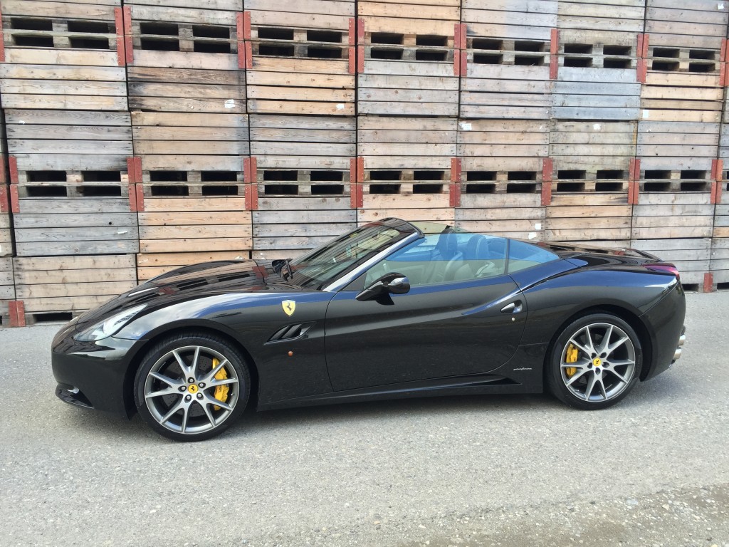 SmartTOP Verdecksteuerung für neue Ferrari California Modelle